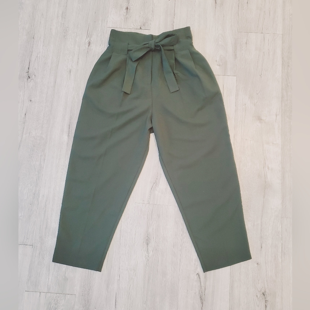 ASOS size 6 Paperbag-High Waisted Green Belted Slacks Harem Jeanie